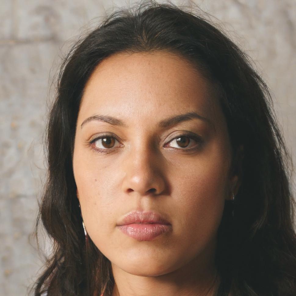 Portrait de Marie-Claude Dubois, entrepreneure satisfaite des services jorvannothrixstudio